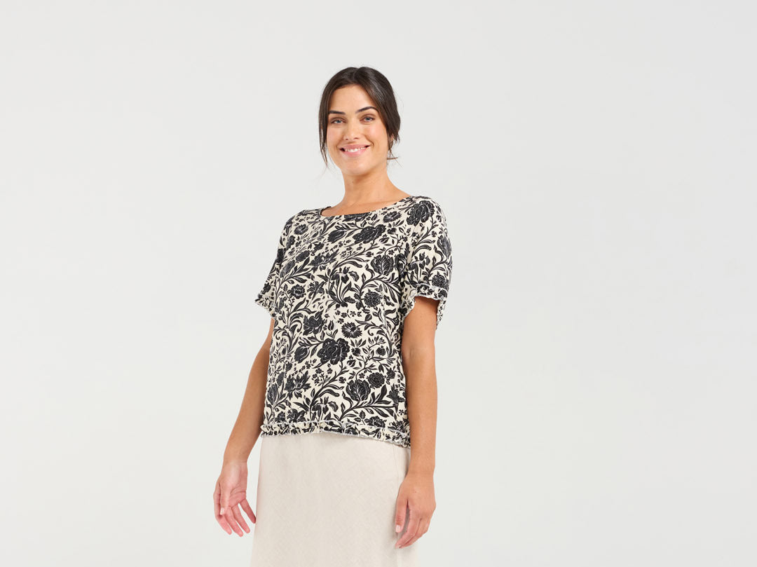 Blackstone Lydia Frill Trim Top - Vintage Rose Black