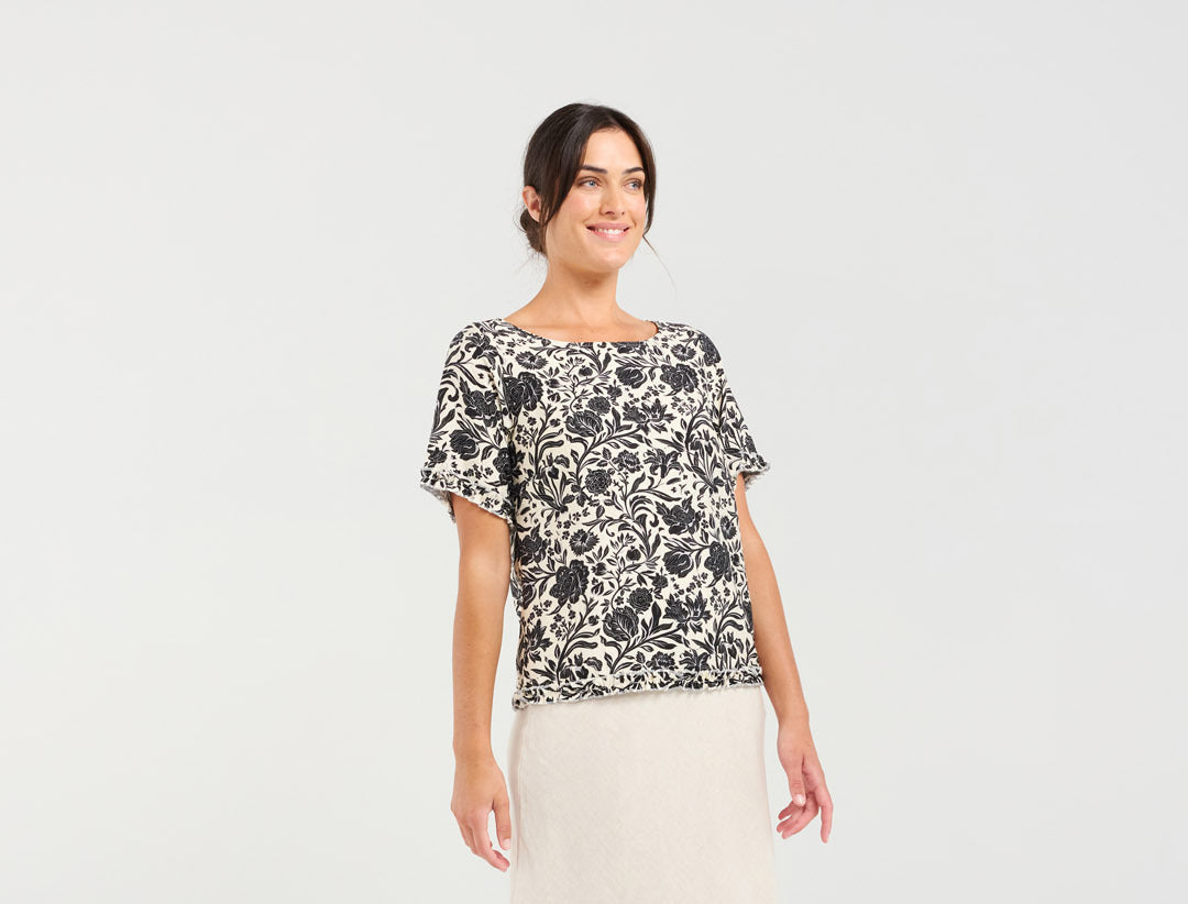 Blackstone Lydia Frill Trim Top - Vintage Rose Black
