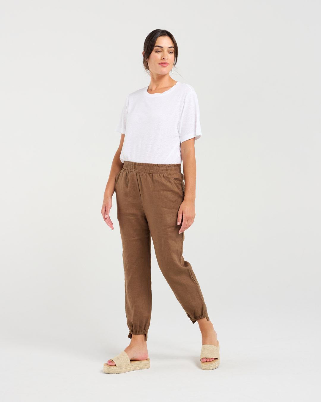 Blackstone Carmen Gathered Front Hem Pant