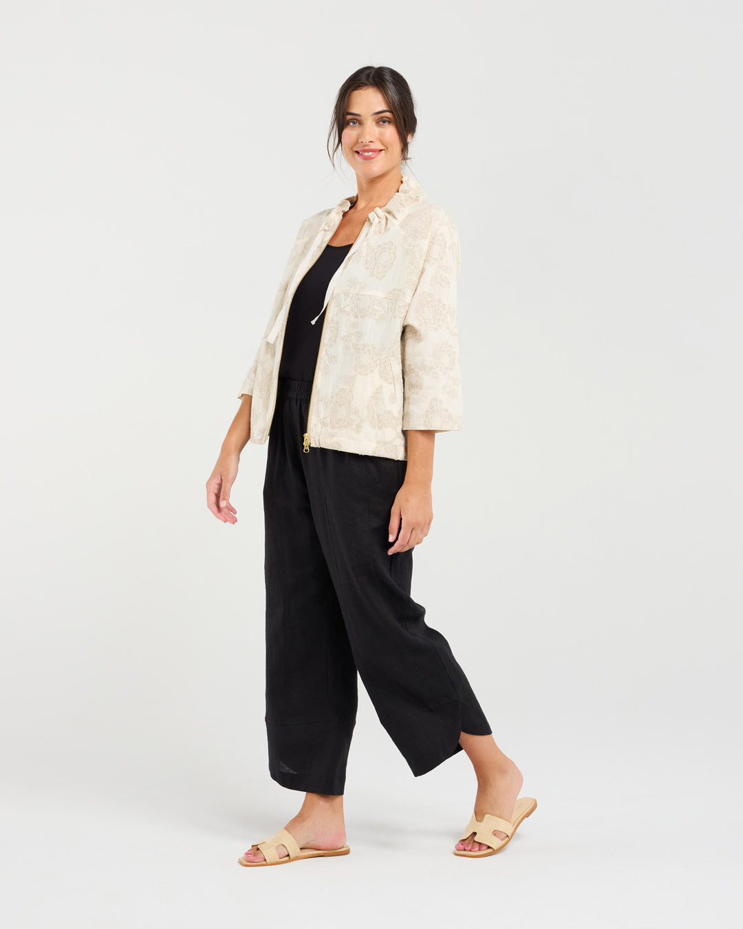 Blackstone Jacquard Zip Front Jacket - Beige