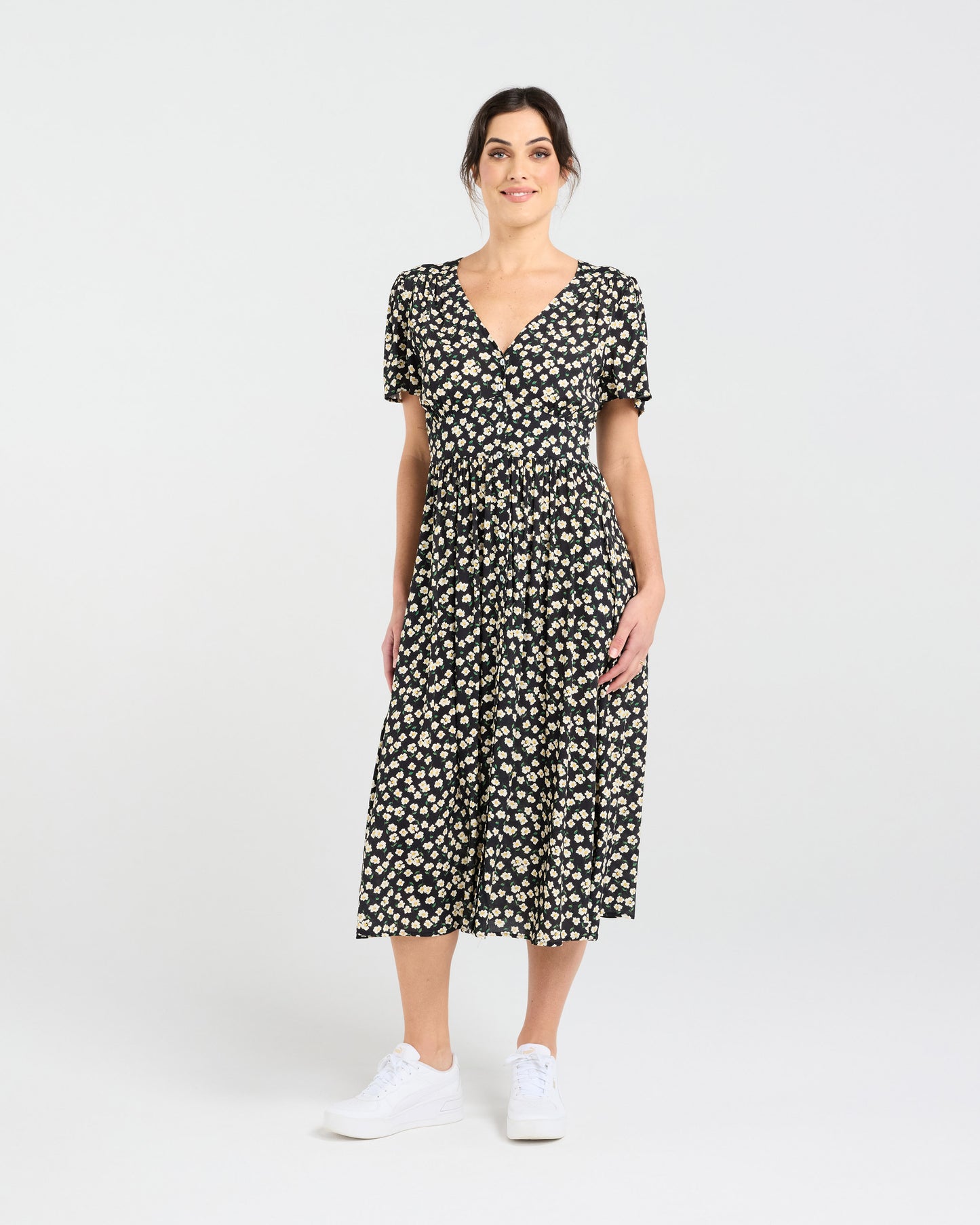 Blackstone Gigi V-Neck Button Front Dress - Daisy Chain Print