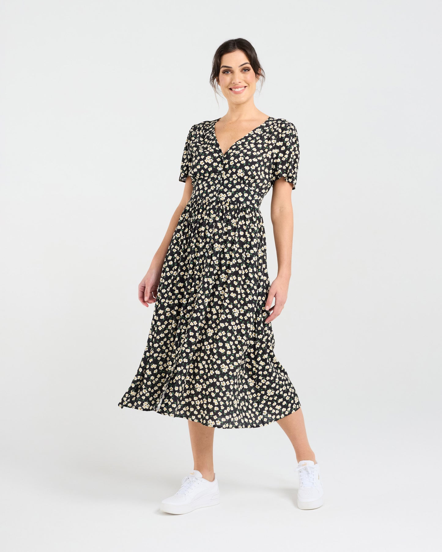 Blackstone Gigi V-Neck Button Front Dress - Daisy Chain Print