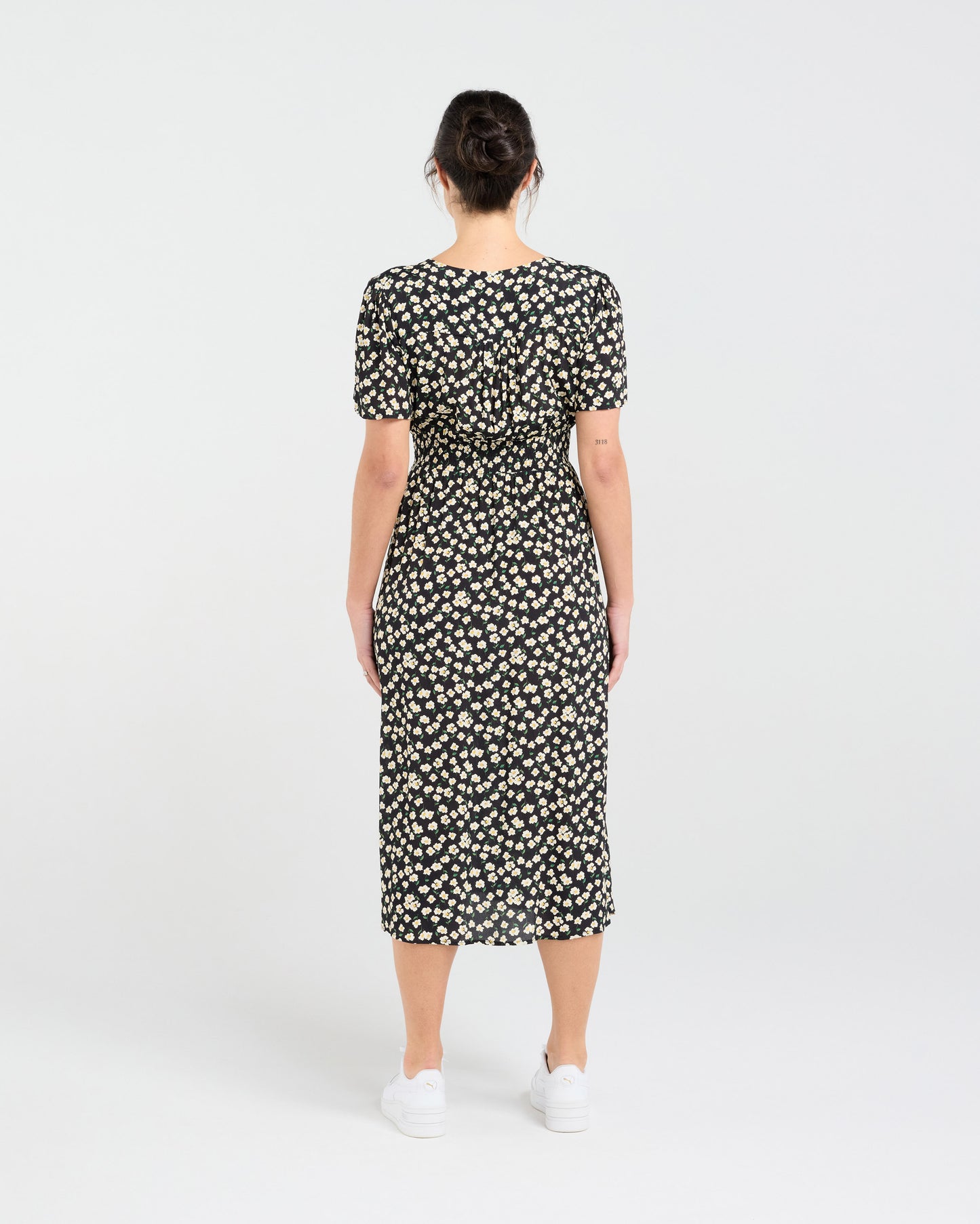 Blackstone Gigi V-Neck Button Front Dress - Daisy Chain Print