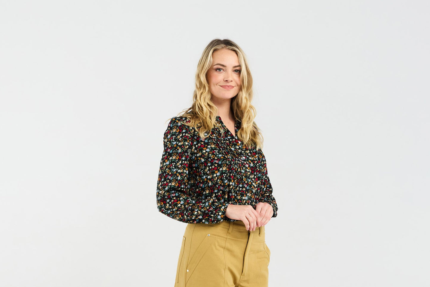 Blackstone Elena Pintuck Front Blouse - Black Retro Floral