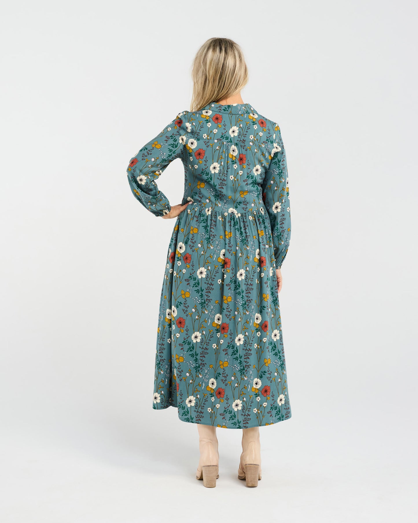 Blackstone Geneva Button Placket Dress - Blue Wildflowers