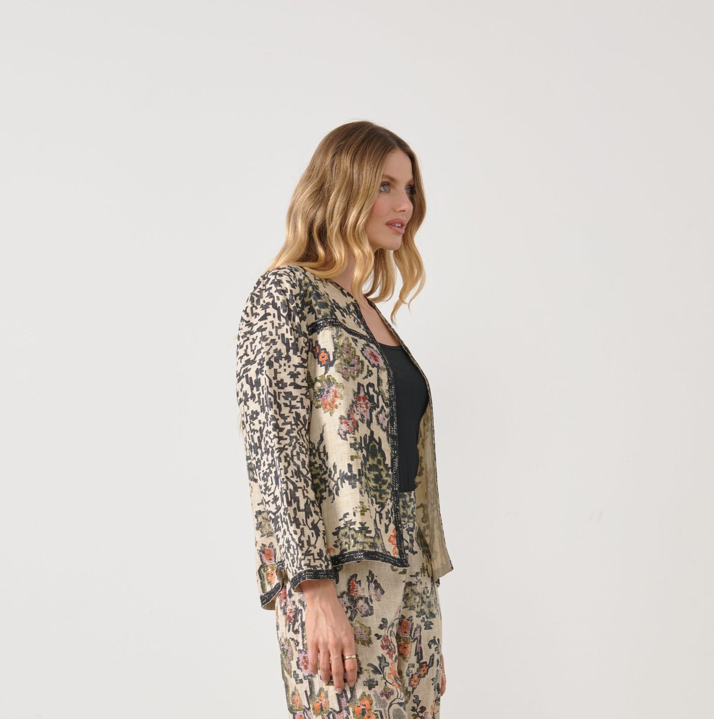 Holmes & Fallon  Floral Print Jacket - HF2527