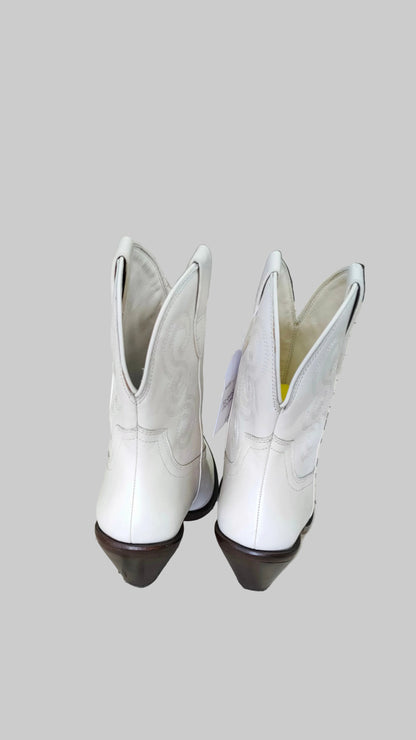 PRE OWNED Seed Heritage Cowboy Boots - Cream