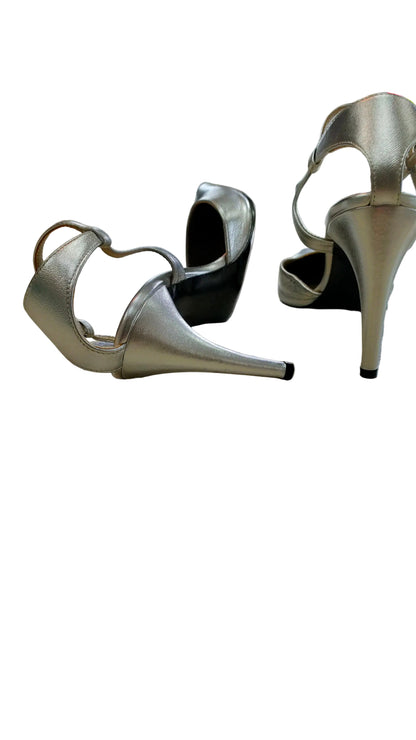 PRE OWNED Charles Jourdan Paris Silver Heels