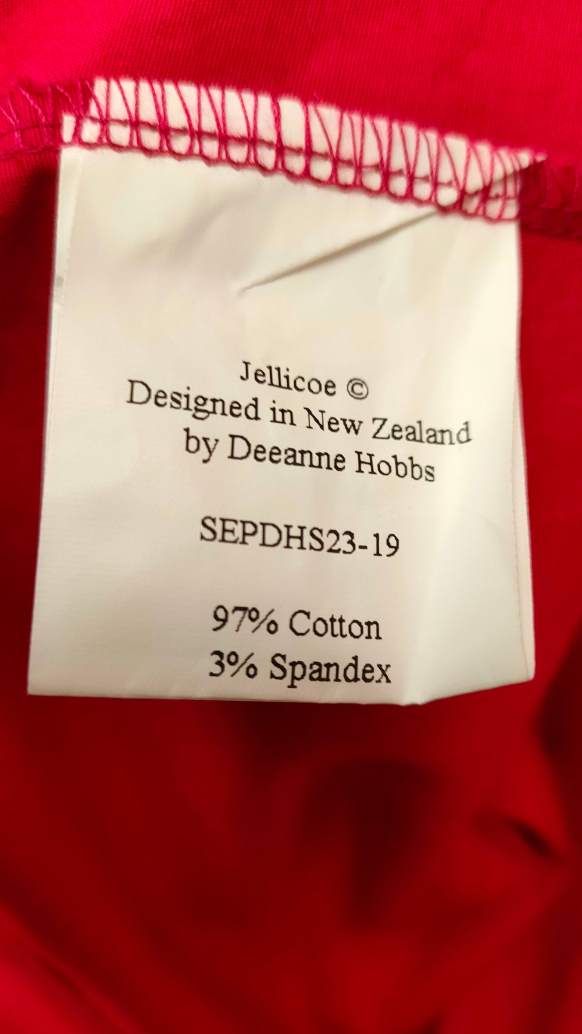 PRE OWNED Deeanne Hobbs Red Midi Dress