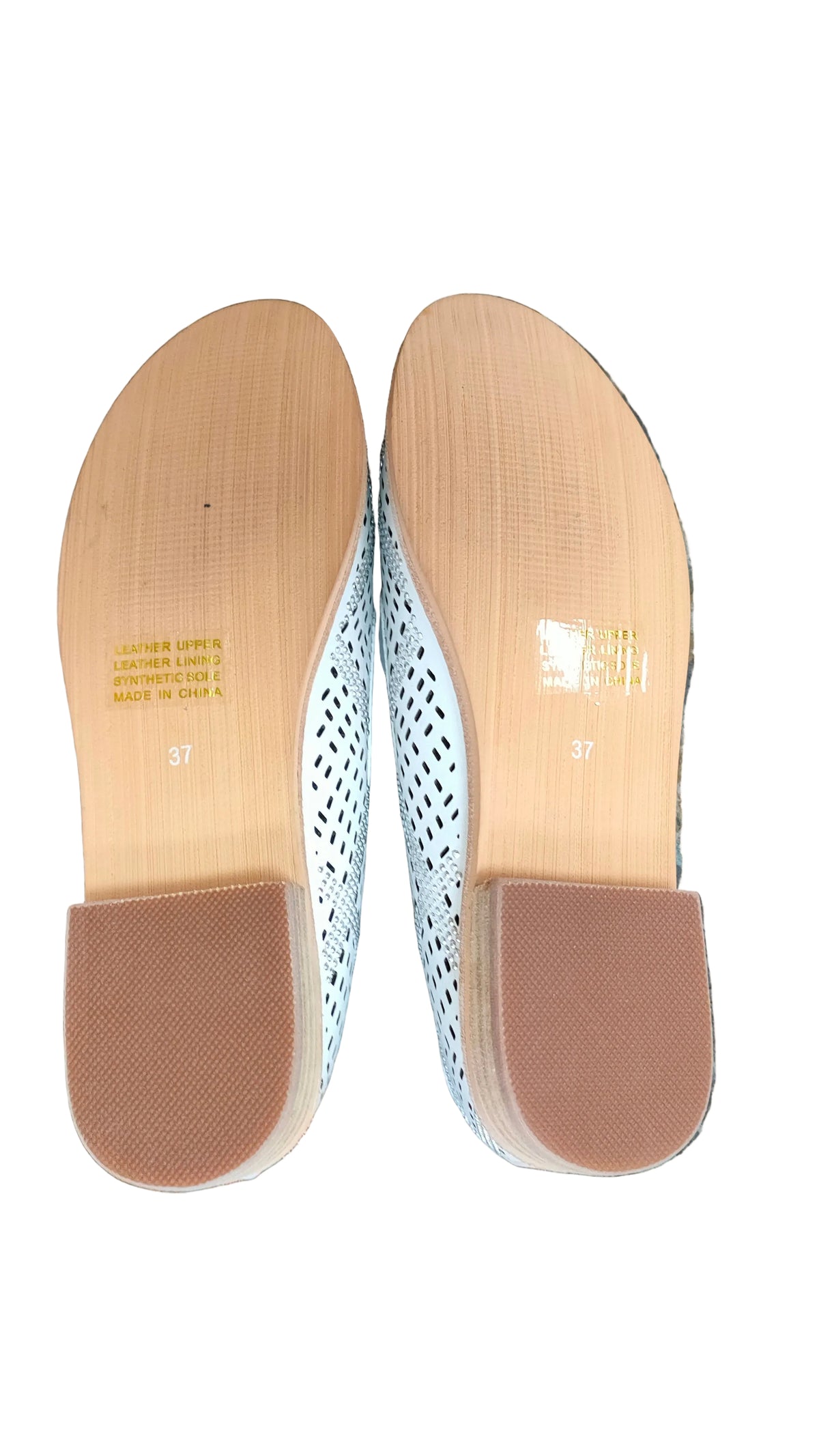 PRE OWNED Django & Juliette White Embellished Leather Loafers