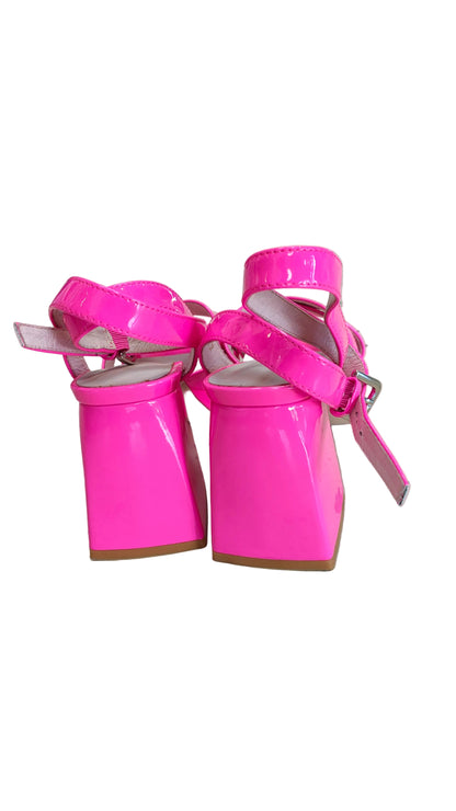 PRE OWNED Andrea Biani Hot Pink Patent Leather Sandals