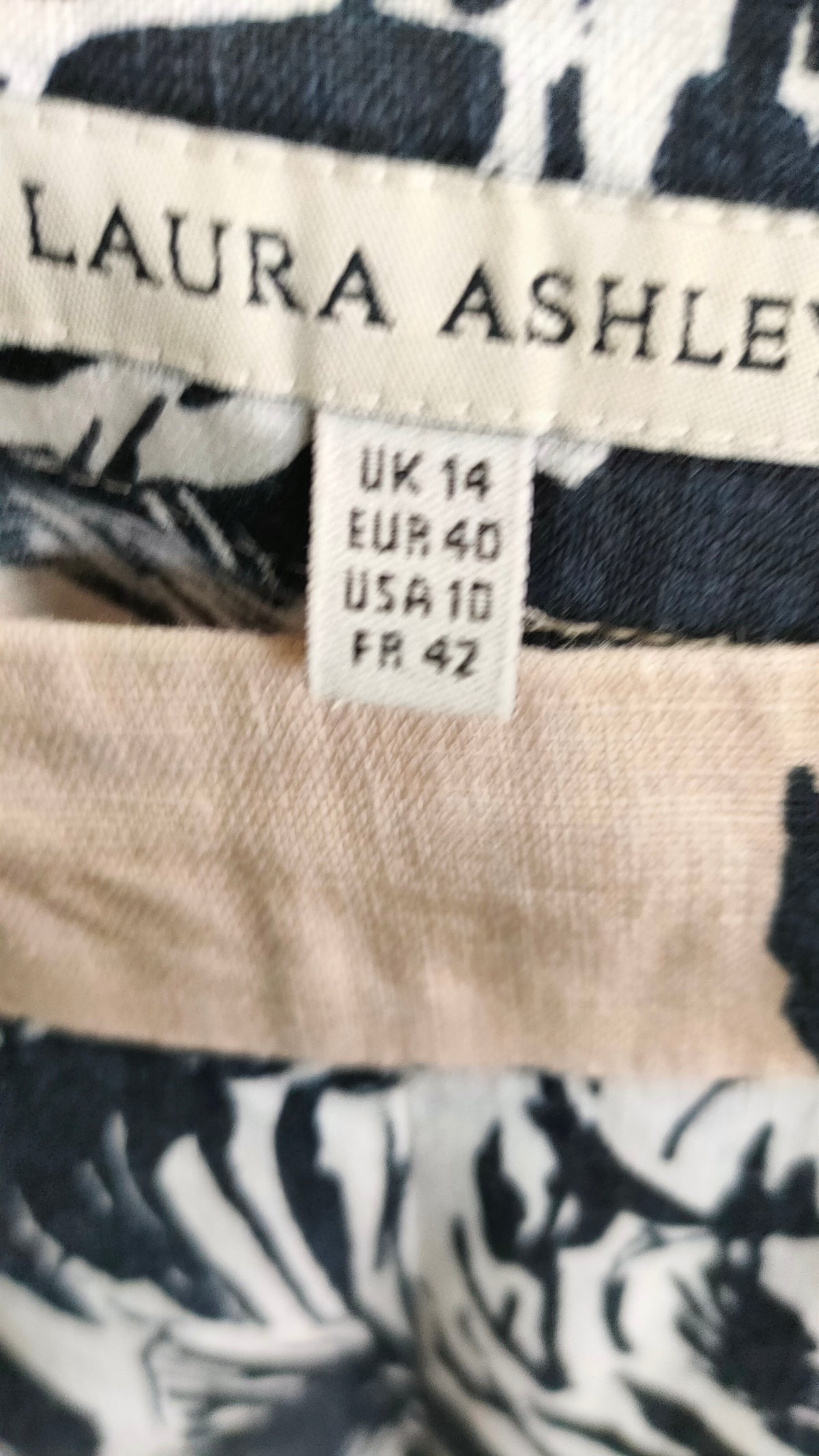 PRE OWNED Laura Ashley Floral Linen Skirt