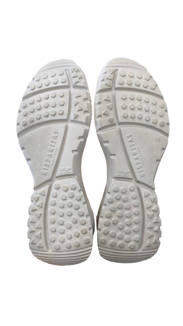 Hispanitas sneakers sole view showing size