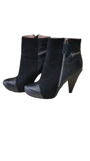 PRE OWNED Mi Piaci Ankle Boots - Black