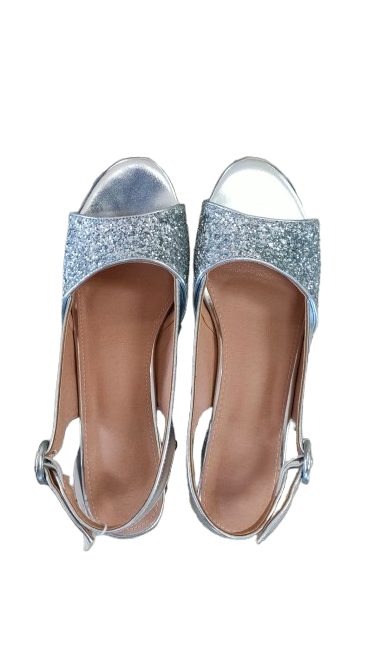 PRE OWNED Silver Glitter Slingback Block Heel Sandals